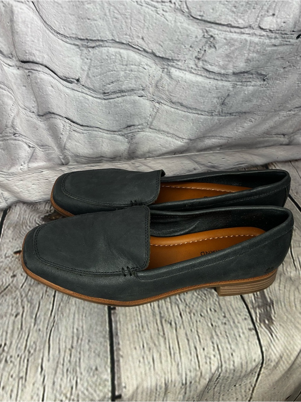 Minimalist Preppy Collegiate Corpcore Career Matte Black Leather Loafers 6.5 GUC